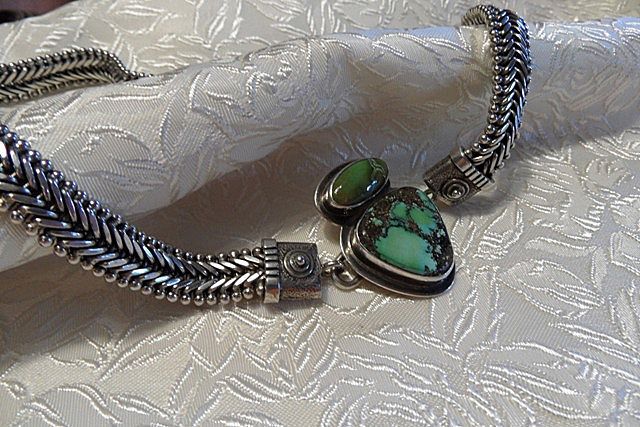 TABRA Sterling Silver 16" Necklace Chain with Turquoise Charm TABRA Sterling Silver 16" Necklace Chain with Turquoise Charm