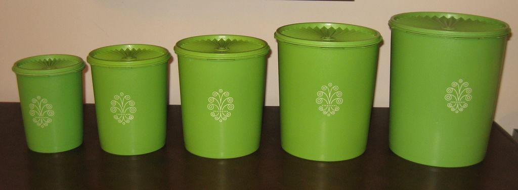 Vintage Tupperware Canister Set & Servalier Lids 9 Pcs Green Vintage Tupperware Canister Set & Servalier Lids 9 Pcs Green