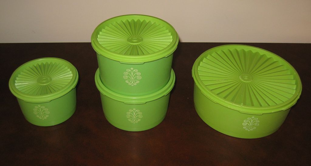 Vintage Tupperware Canister Set & Servalier Lids 9 Pcs Green Vintage Tupperware Canister Set & Servalier Lids 9 Pcs Green