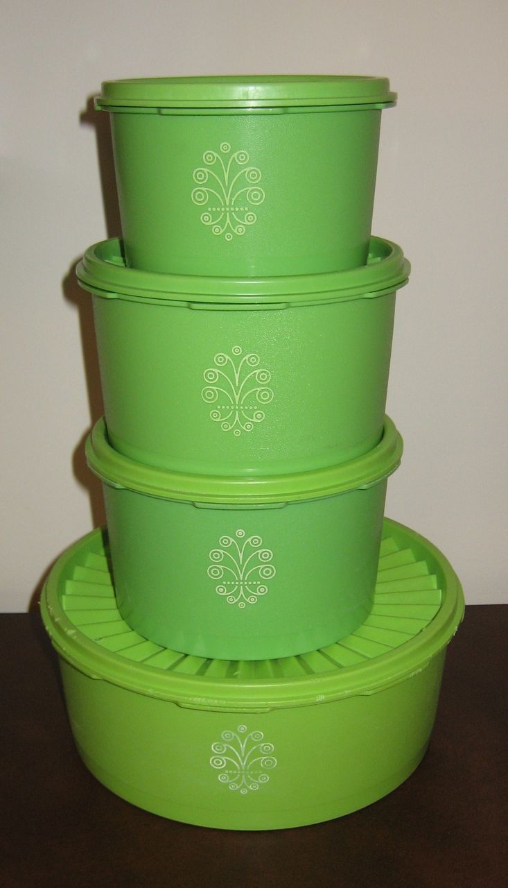 Vintage Tupperware Canister Set & Servalier Lids 9 Pcs Green Vintage Tupperware Canister Set & Servalier Lids 9 Pcs Green