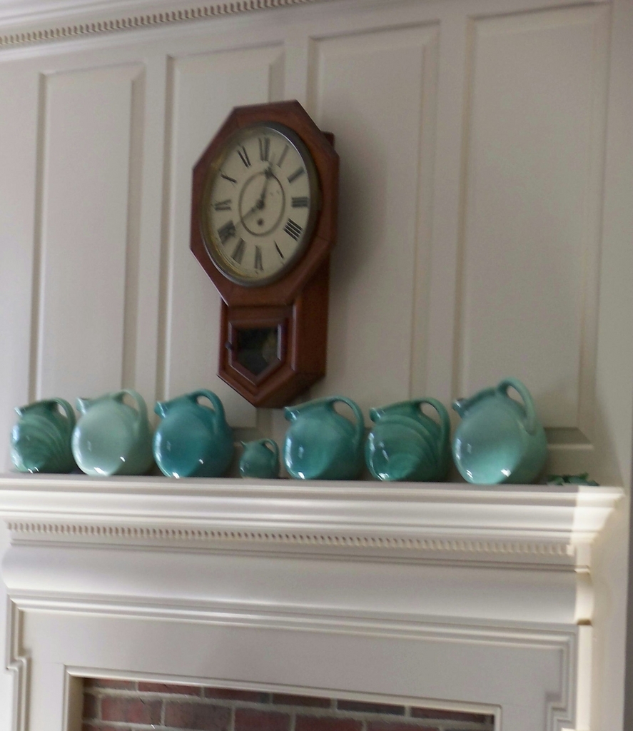 Aqua Pottery - Ball Pitcher Collection Aqua Pottery - Ball Pitcher Collection