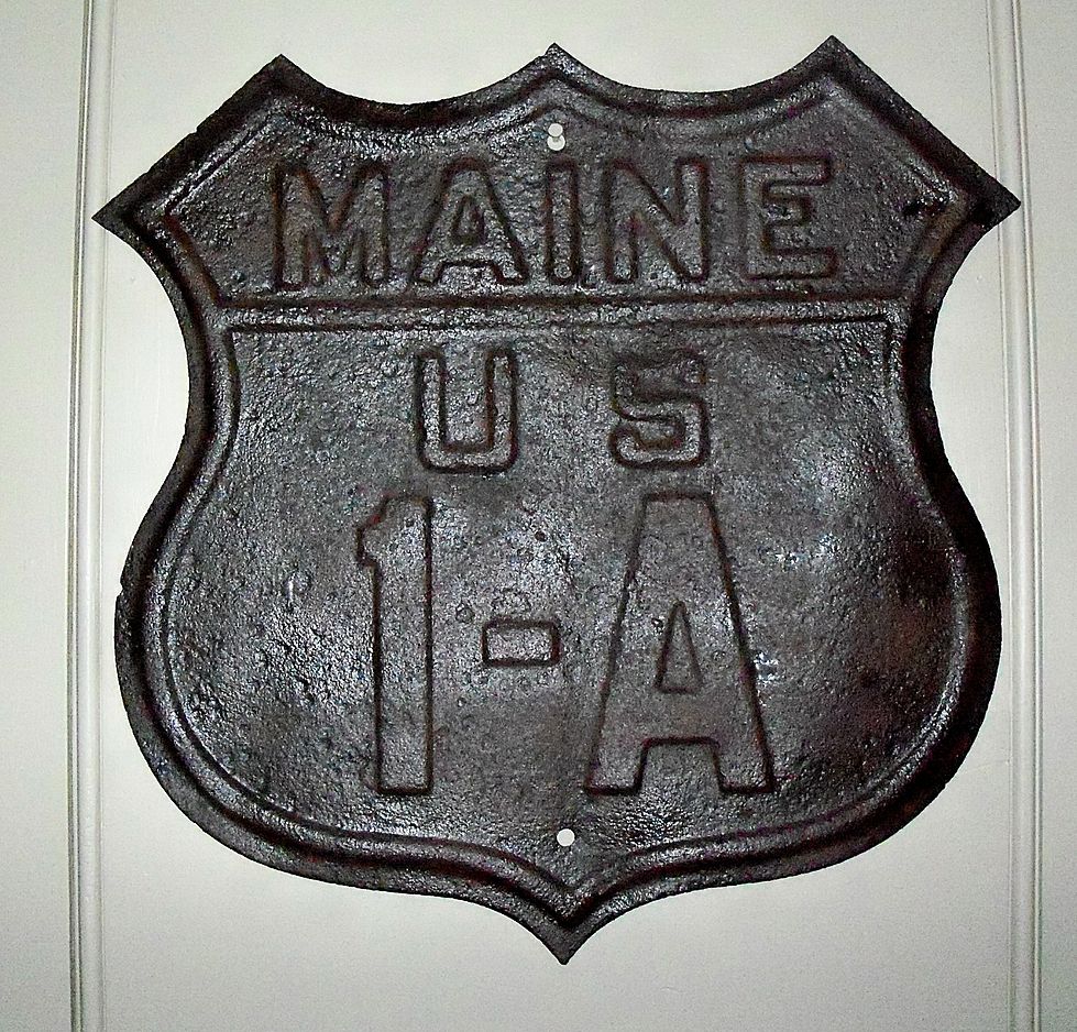 Maine US Route 1A Highway Sign - Shield Design Maine US Route 1A Highway Sign - Shield Design
