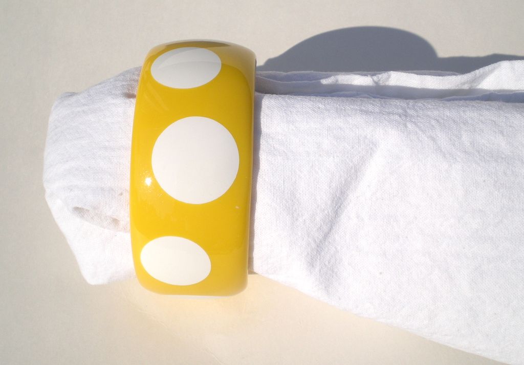 Fun Yellow Polka Dot Plastic Bangle Fun Yellow Polka Dot Plastic Bangle