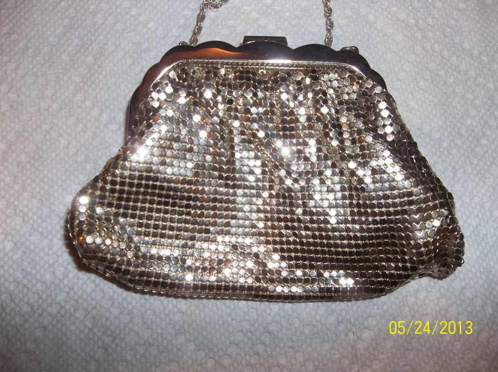 Mid 50's Whiting & Davis Mesh Pocket purse Mid 50's Whiting & Davis Mesh Pocket purse