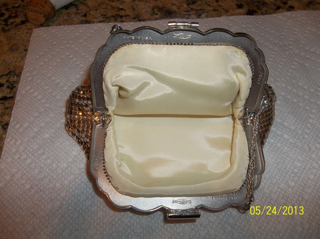 Mid 50's Whiting & Davis Mesh Pocket purse Mid 50's Whiting & Davis Mesh Pocket purse