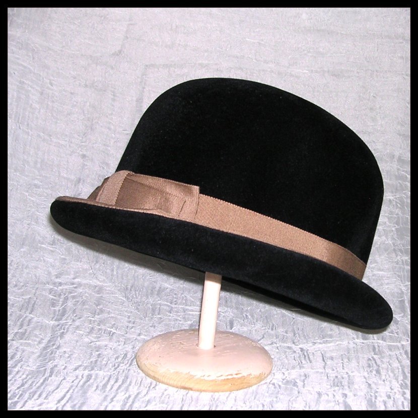 Ladies Vintage Black Bowler Hat Ladies Vintage Black Bowler Hat
