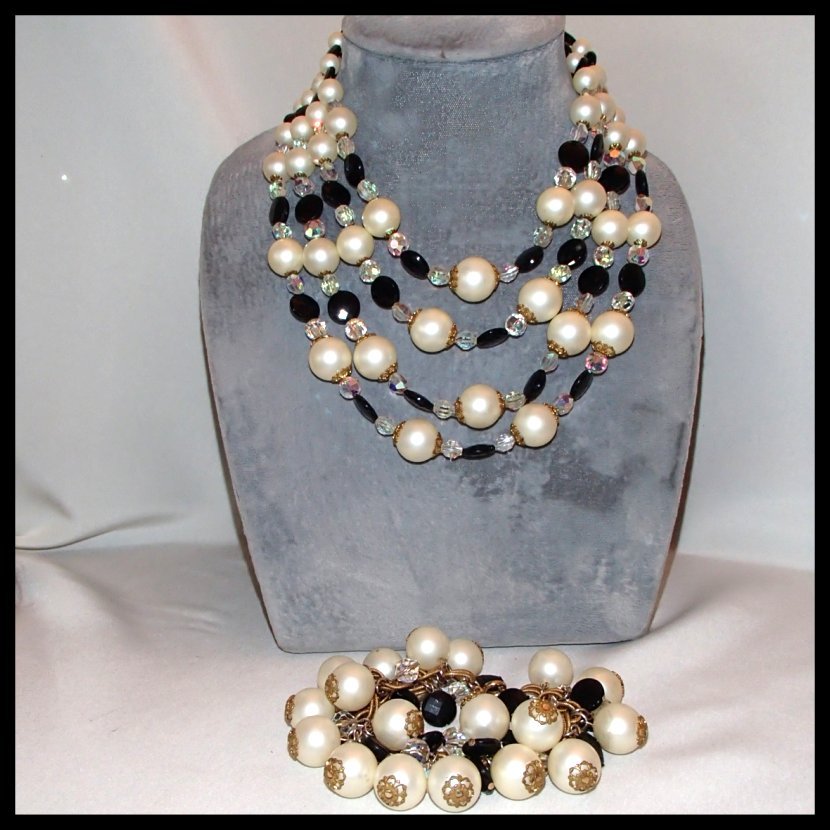 Black and White Beaded Demi-Parure Black and White Beaded Demi-Parure