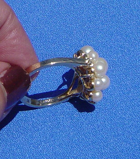 Vintage Roman Signed Faux Pearl Rhinestone Cocktail Ring Vintage Roman Signed Faux Pearl Rhinestone Cocktail Ring