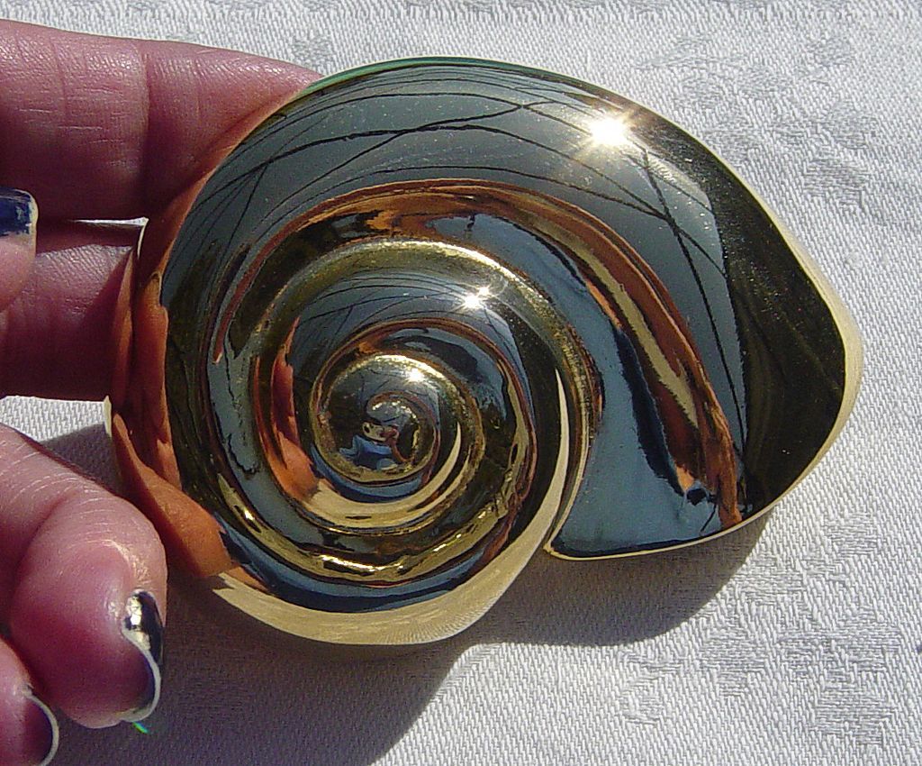 Large Dotty Smith Snail Belt Buckle Large Dotty Smith Snail Belt Buckle