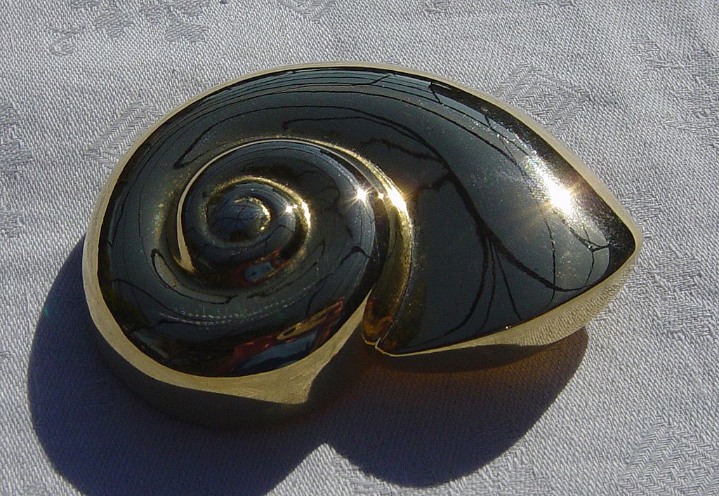 Large Dotty Smith Snail Belt Buckle Large Dotty Smith Snail Belt Buckle