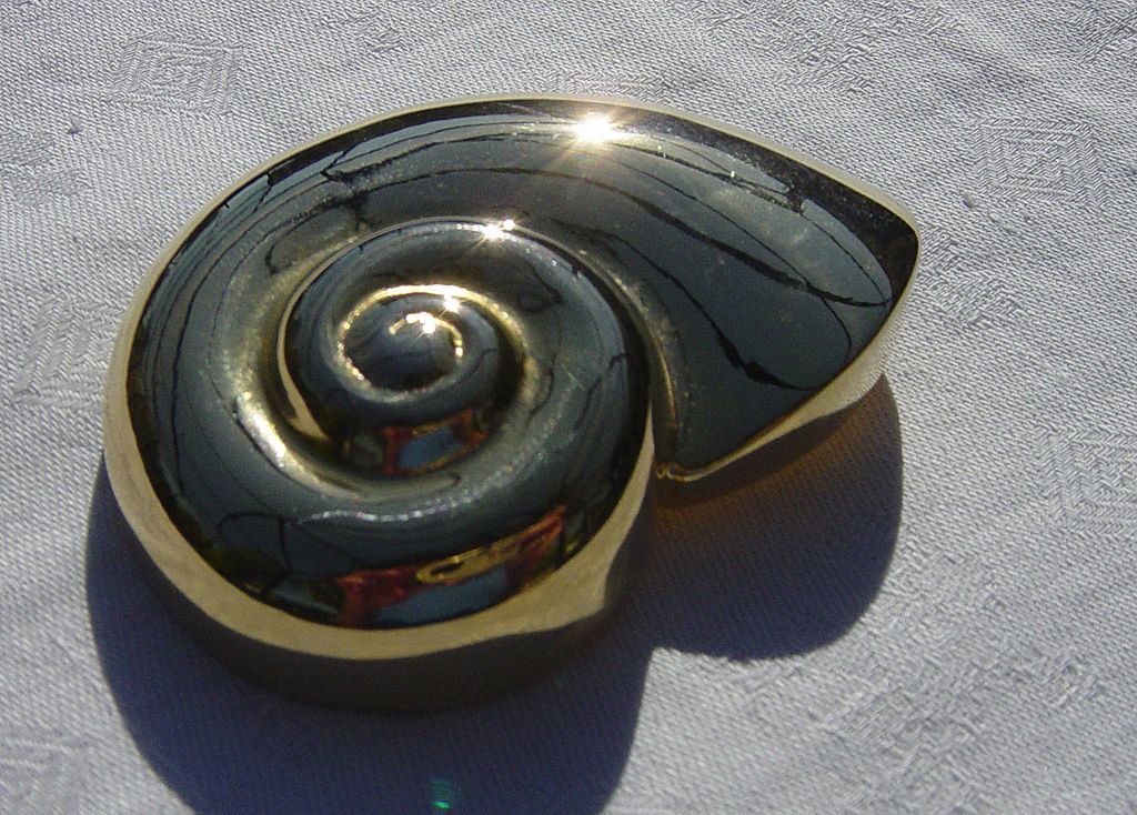 Large Dotty Smith Snail Belt Buckle Large Dotty Smith Snail Belt Buckle