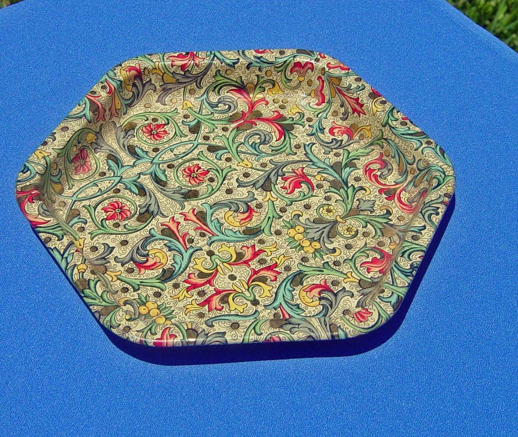 Vintage Paisley Design Hexagon Shaped English Tray Vintage Paisley Design Hexagon Shaped English Tray
