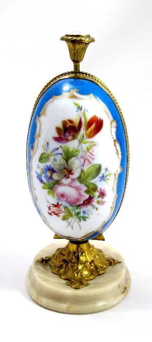 Royal Palais BACCARAT Opaline Scent Bottle Casket Royal Palais BACCARAT Opaline Scent Bottle Casket