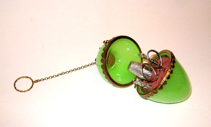 Palais Royal Green Opaline Etui Palais Royal Green Opaline Etui