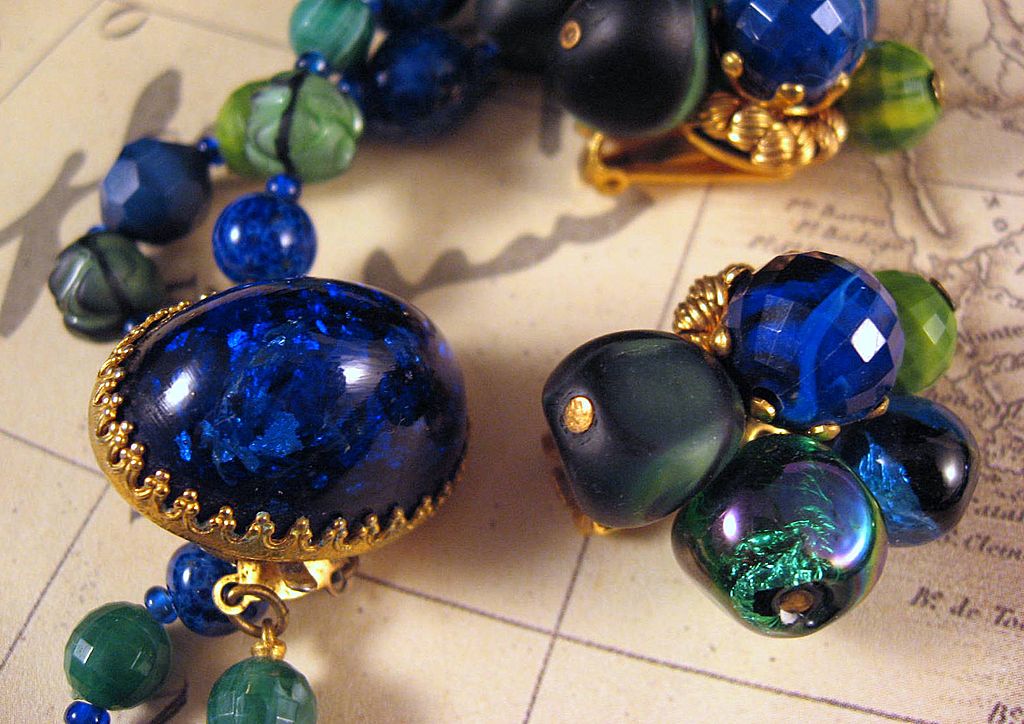 Carnegie Blue Green Multi Art Glass Beads 2 Strand Necklace Earrings Carnegie Blue Green Multi Art Glass Beads 2 Strand Necklace Earrings