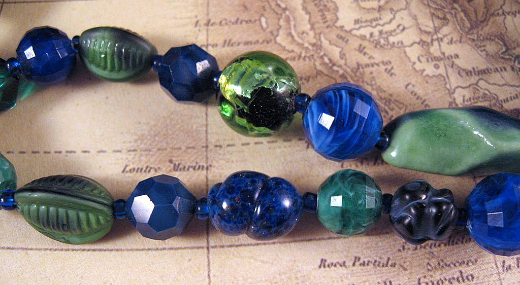 Carnegie Blue Green Multi Art Glass Beads 2 Strand Necklace Earrings Carnegie Blue Green Multi Art Glass Beads 2 Strand Necklace Earrings