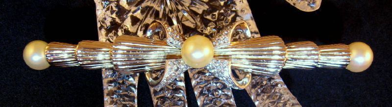 Outstanding Jomaz Gold/Silver-tone Faux Pearl Rhinestone Bar Pin 3 3/4" Outstanding Jomaz Gold/Silver-tone Faux Pearl Rhinestone Bar Pin 3 3/4"