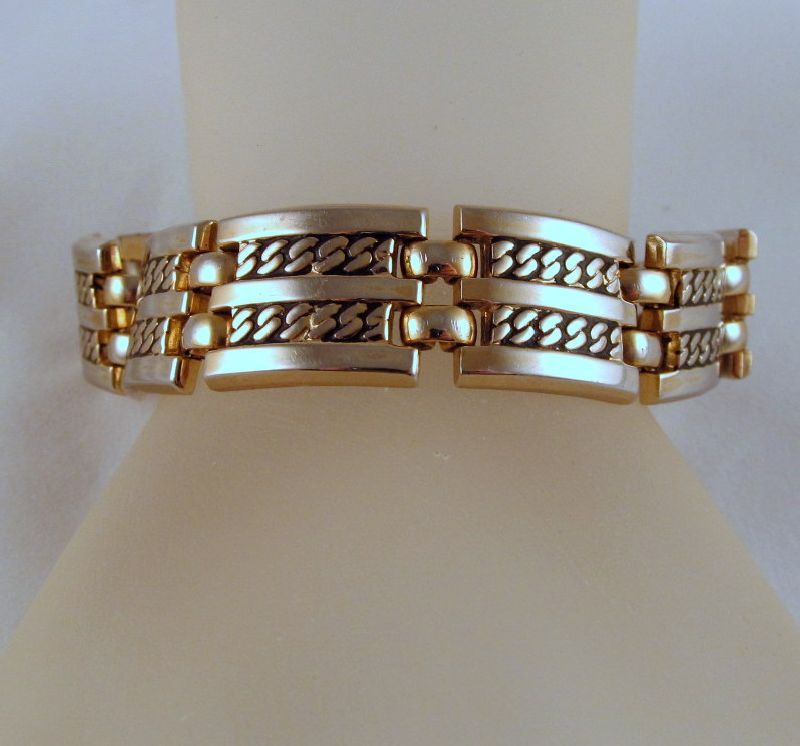 Monet Maharani Gold-tone Bracelet Double Link Book Piece Monet Maharani Gold-tone Bracelet Double Link Book Piece
