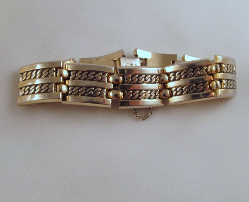 Monet Maharani Gold-tone Bracelet Double Link Book Piece Monet Maharani Gold-tone Bracelet Double Link Book Piece
