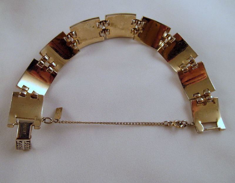 Monet Maharani Gold-tone Bracelet Double Link Book Piece Monet Maharani Gold-tone Bracelet Double Link Book Piece