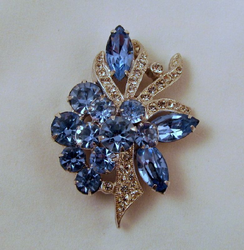 Eisenberg Ice Light Blue Clear Rhinestone Brooch Silver-tone Eisenberg Ice Light Blue Clear Rhinestone Brooch Silver-tone