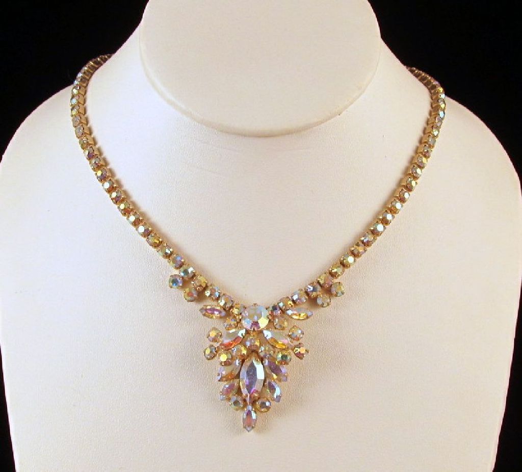 Sherman Aurora Borealis Necklace Marquise Chaton Cuts Sherman Aurora Borealis Necklace Marquise Chaton Cuts