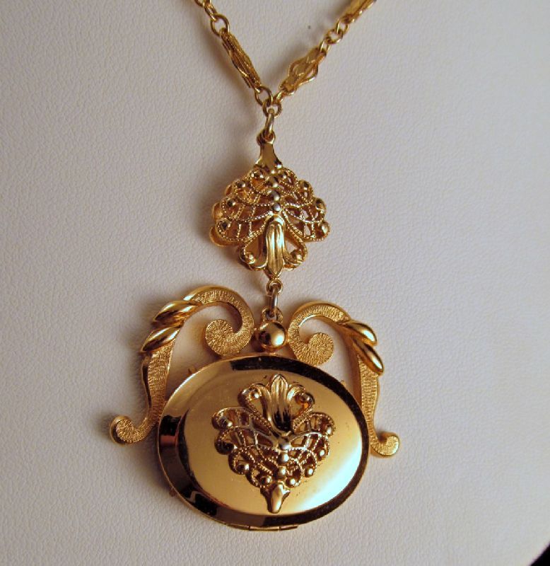 Monet Gold-tone Filigree Lavaliere Locket Necklace Victorian Revival Style Monet Gold-tone Filigree Lavaliere Locket Necklace Victorian Revival Style