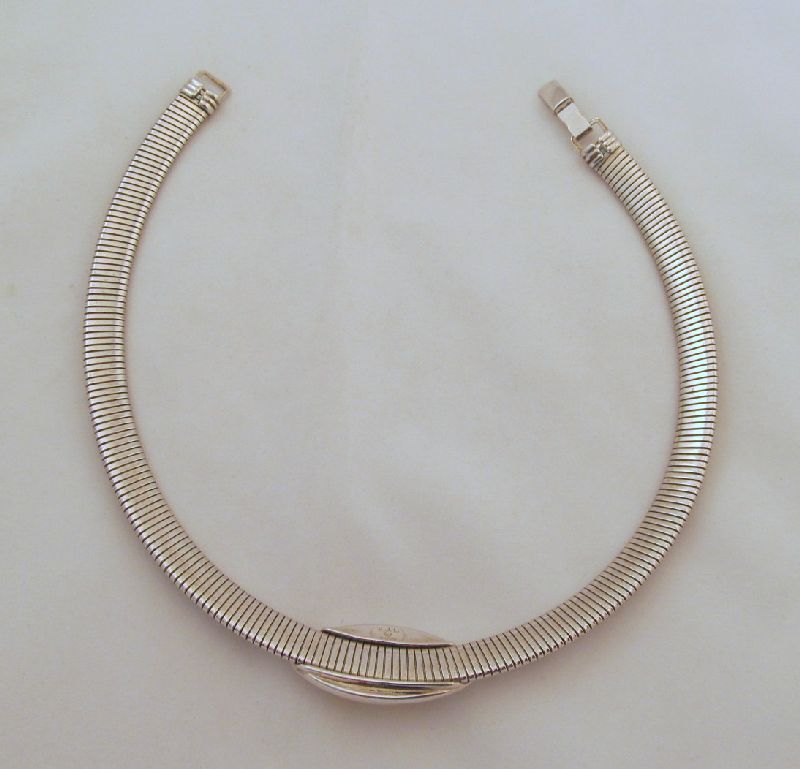 KJL for Avon Omega Chain Gas-pipe Choker Silver-tone Kenneth J. Lane KJL for Avon Omega Chain Gas-pipe Choker Silver-tone Kenneth J. Lane