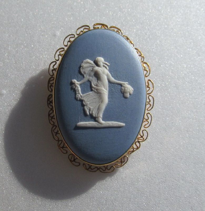 Wedgwood Floral Girl Muse Brooch Pendant Van Dell GF Wedgwood Floral Girl Muse Brooch Pendant Van Dell GF
