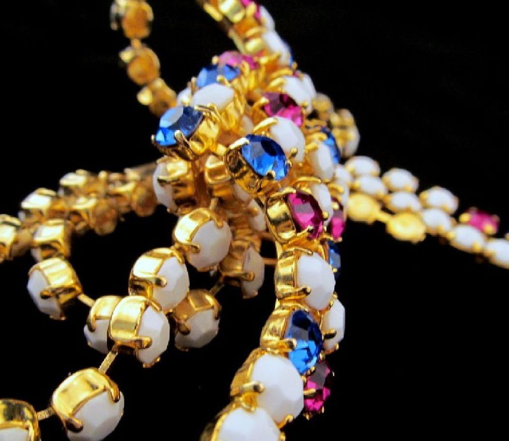 Gianni De Liguoro Couture Necklace Earrings Rhinestones Gold-tone Gianni De Liguoro Couture Necklace Earrings Rhinestones Gold-tone