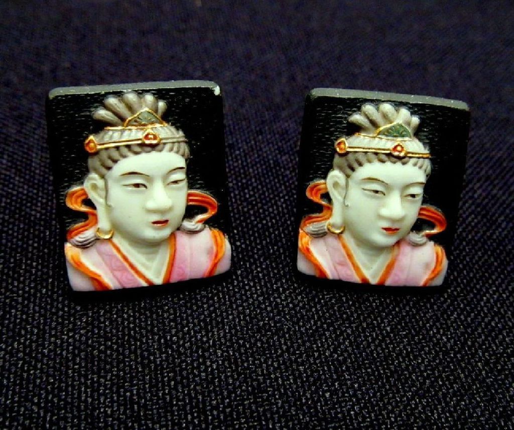 Toshikane Arita Benzaiten Goddess of Beauty Porcelain Cuff Links Japan Toshikane Arita Benzaiten Goddess of Beauty Porcelain Cuff Links Japan