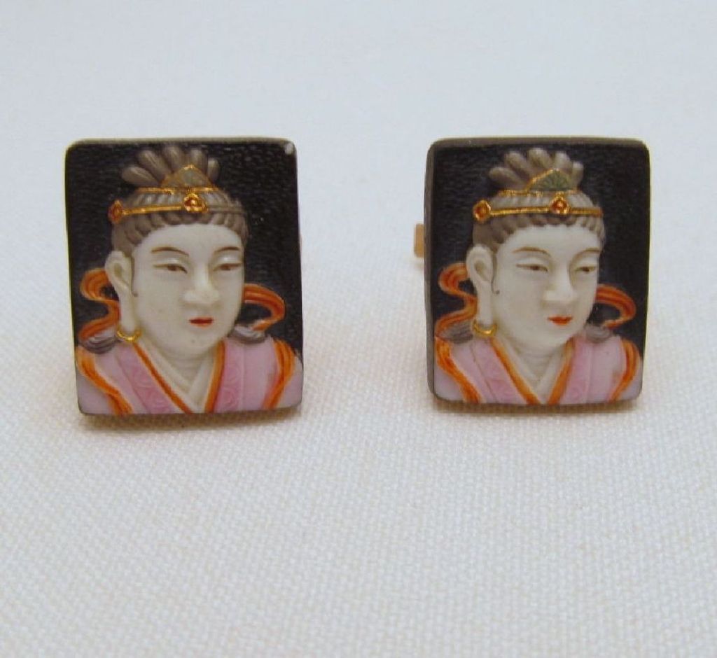 Toshikane Arita Benzaiten Goddess of Beauty Porcelain Cuff Links Japan Toshikane Arita Benzaiten Goddess of Beauty Porcelain Cuff Links Japan