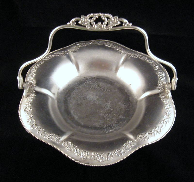 Pairpoint Quadruple Silverplate Cake Basket 1900s Pairpoint Quadruple Silverplate Cake Basket 1900s
