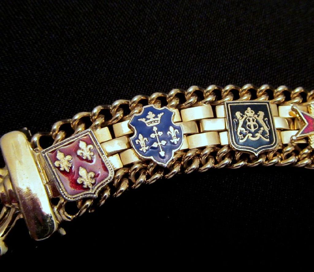 Enameled Heraldic Crests Chain and Links Bracelet Gold-tone Enameled Heraldic Crests Chain and Links Bracelet Gold-tone