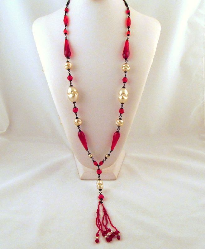Ruby Red Glass Faux Pearl Flapper Sautoir Necklace Ruby Red Glass Faux Pearl Flapper Sautoir Necklace