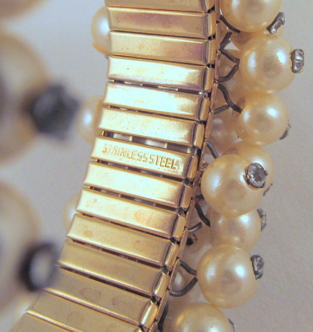 Faux Pearl Cha-Cha Bracelet Rhinestone Balls Mid Century Faux Pearl Cha-Cha Bracelet Rhinestone Balls Mid Century
