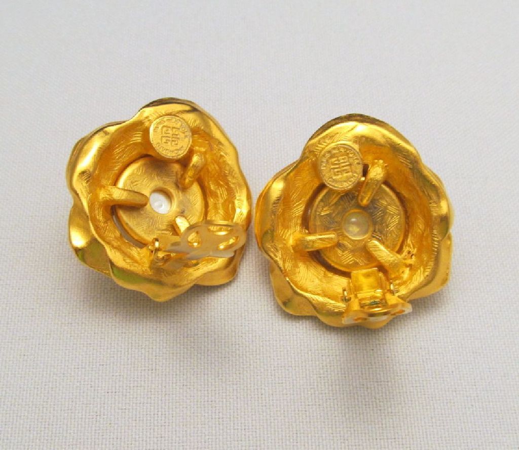 Givenchy Faux Pearl Layered Flower Earrings Gold-tone Givenchy Faux Pearl Layered Flower Earrings Gold-tone