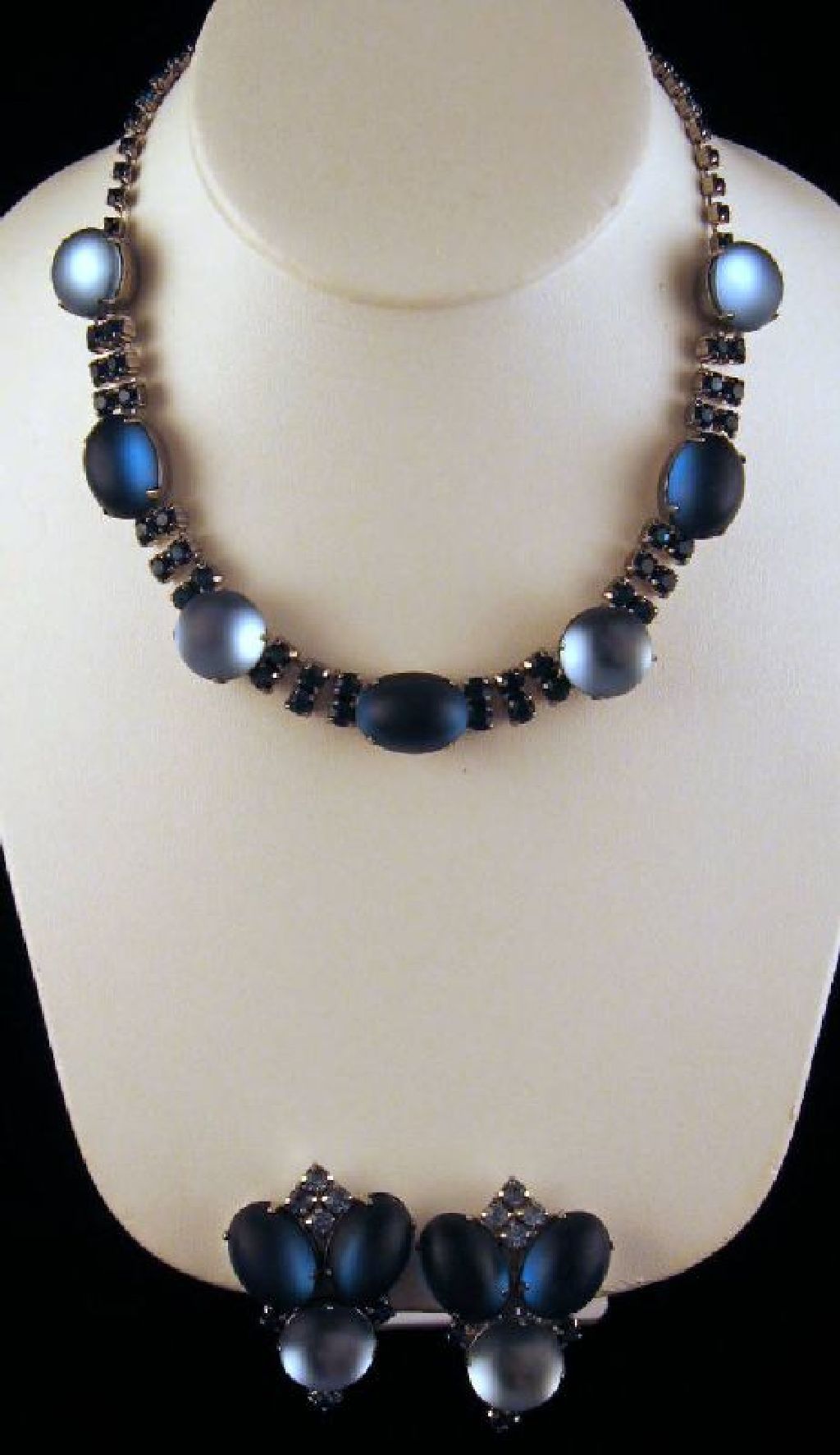 Blue Satin Glass Rhinestone Necklace Clip Earrings Silver-tone Blue Satin Glass Rhinestone Necklace Clip Earrings Silver-tone