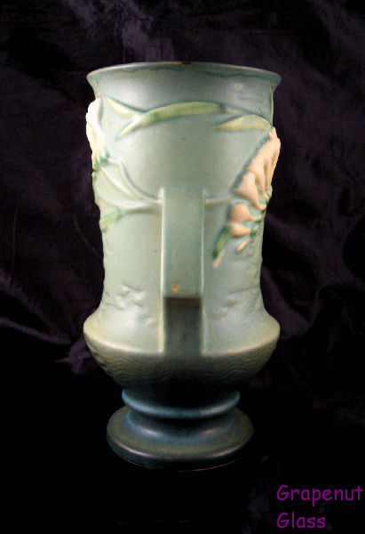 Roseville Freesia Green Vase 123-9" Handle Roseville Freesia Green Vase 123-9" Handle