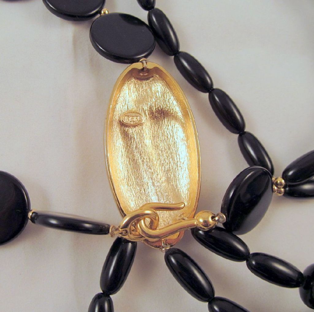 Asymmetrical Trifari Black Gold Necklace Plastic Beads Asymmetrical Trifari Black Gold Necklace Plastic Beads