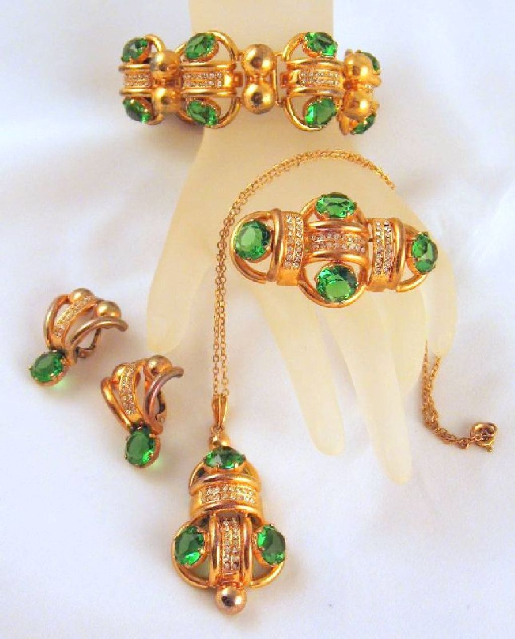 Green Rhinestone Czech Art Deco Full Parure Green Rhinestone Czech Art Deco Full Parure