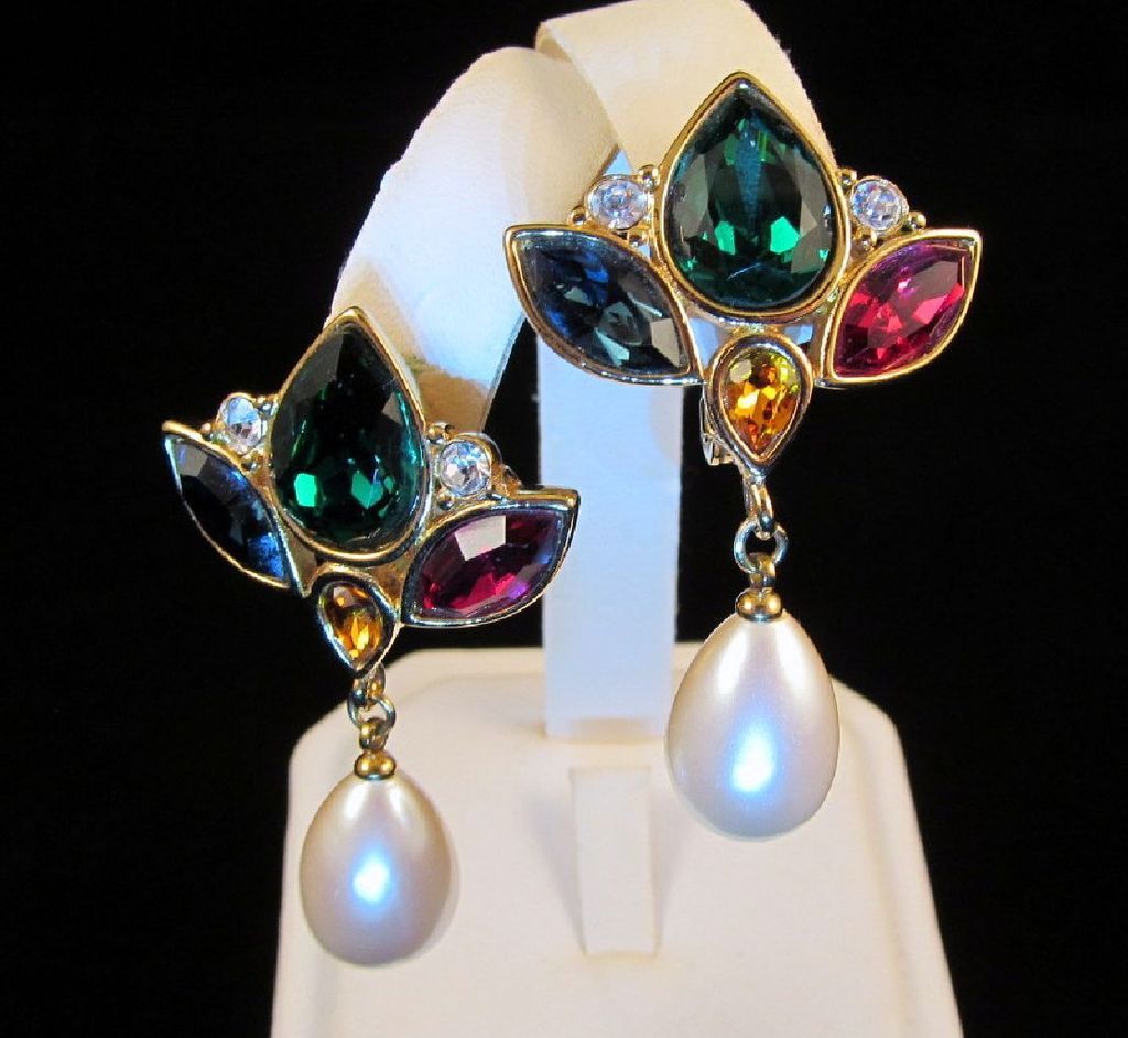 Monet Rhinestone Faux Pearl Earrings Christmas Colors Monet Rhinestone Faux Pearl Earrings Christmas Colors