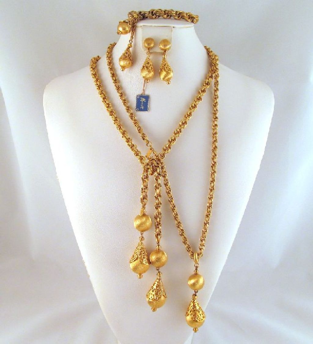 Monet "Bolero" Suite Gold-tone Necklaces Earrings Bracelet Monet "Bolero" Suite Gold-tone Necklaces Earrings Bracelet