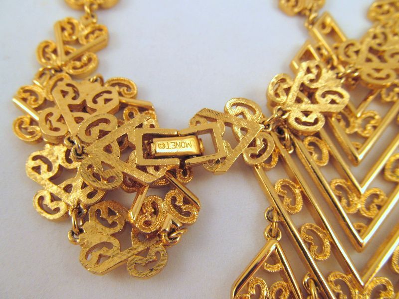Monet Waterfall Chevron Links Necklace Gold-tone Monet Waterfall Chevron Links Necklace Gold-tone