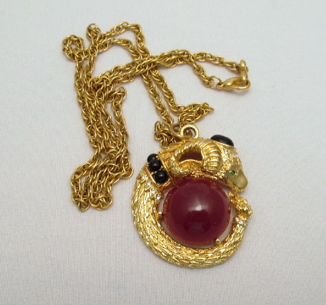 Signed Craft Ram's Head Pendant Lucite Rhinestones Gold-tone Signed Craft Ram's Head Pendant Lucite Rhinestones Gold-tone