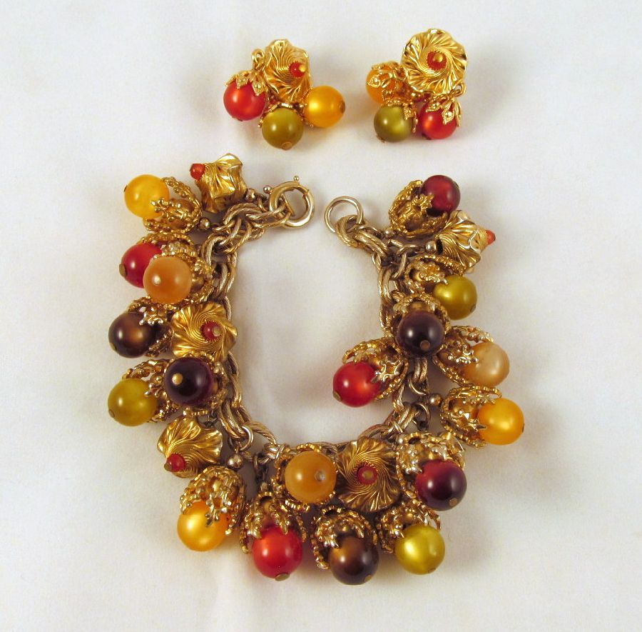 Napier Chunky Moonglow Charm Bracelet Earrings Multi-color Gold-tone Napier Chunky Moonglow Charm Bracelet Earrings Multi-color Gold-tone