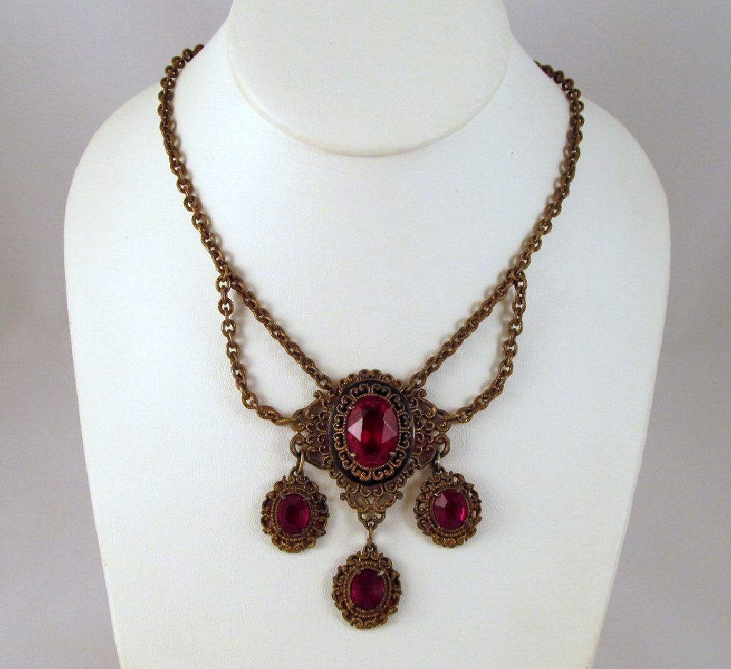 Ruby Red Rhinestone Festoon Lavaliere Necklace Ruby Red Rhinestone Festoon Lavaliere Necklace