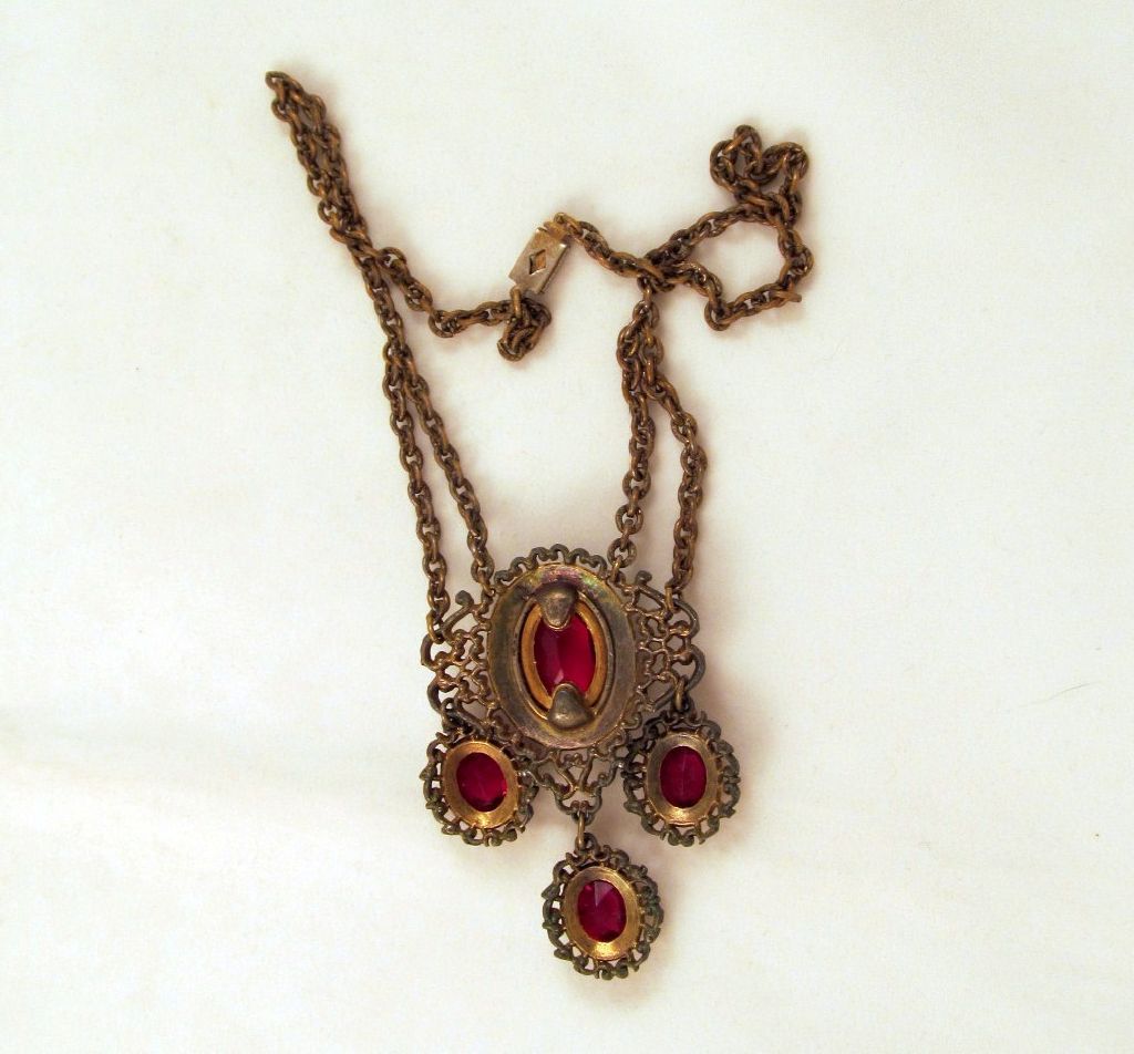 Ruby Red Rhinestone Festoon Lavaliere Necklace Ruby Red Rhinestone Festoon Lavaliere Necklace