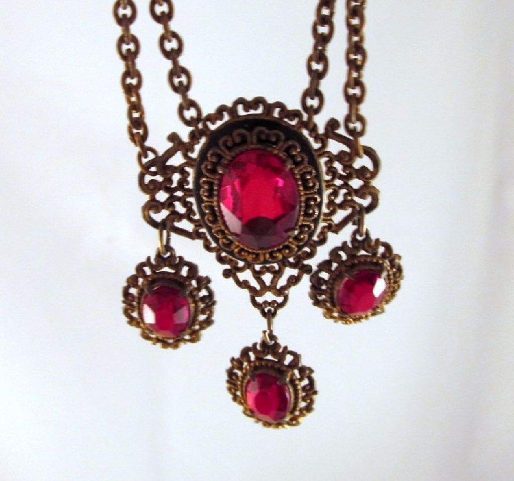 Ruby Red Rhinestone Festoon Lavaliere Necklace Ruby Red Rhinestone Festoon Lavaliere Necklace