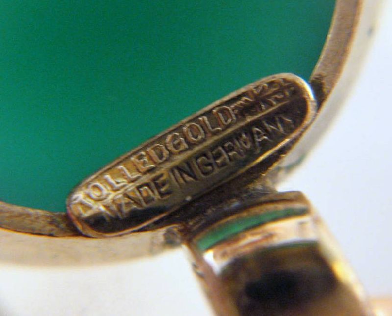 Art Deco Green Art Glass Rolled Gold Bracelet Art Deco Green Art Glass Rolled Gold Bracelet